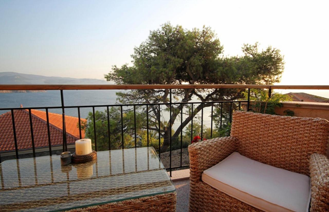 Grand View Afrodite Mythimna Exterior photo